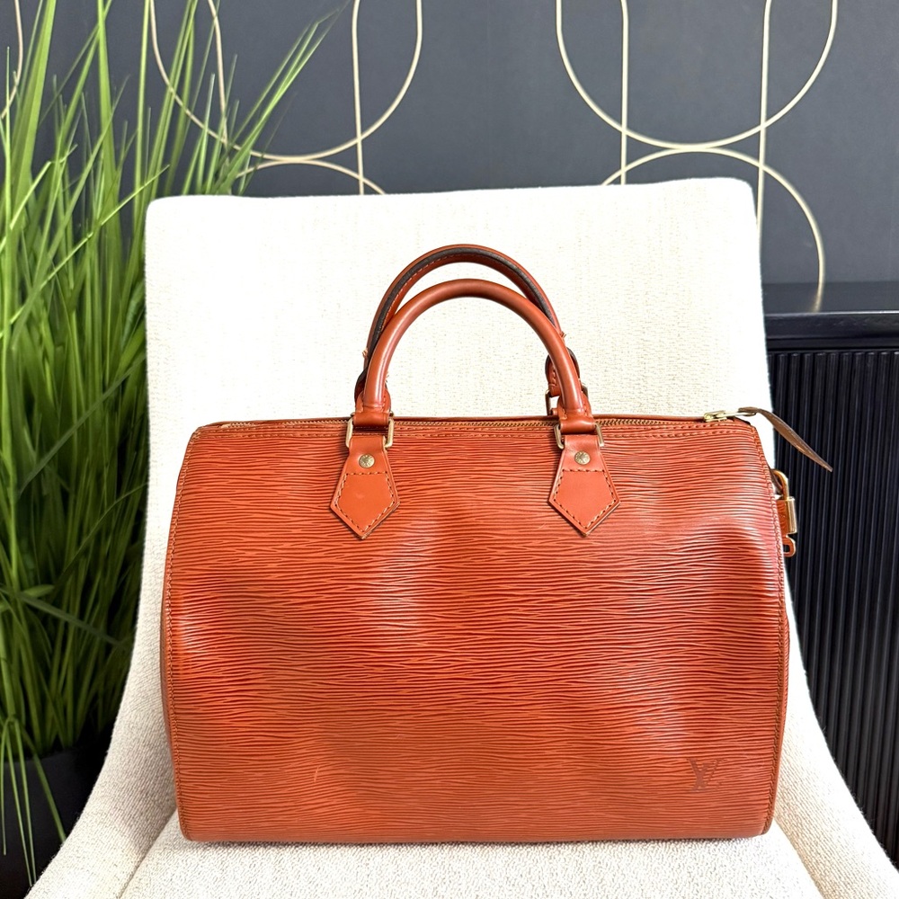 Authentic Louis Vuitton Speedy 30 bag brown Epi leather - Picture 3 of 16